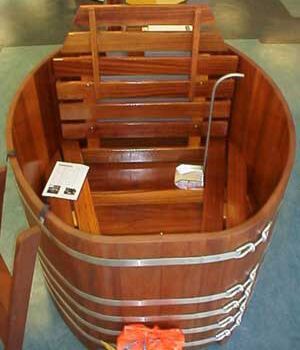 Hot Tub mit holzbeheiztem Unterwasserofen - Model 1