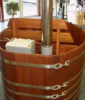 Hot Tub mit holzbeheiztem Unterwasserofen - Model 2