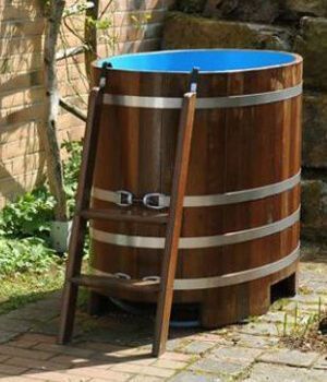 Hot Tub mit holzbeheiztem Unterwasserofen - Model 2